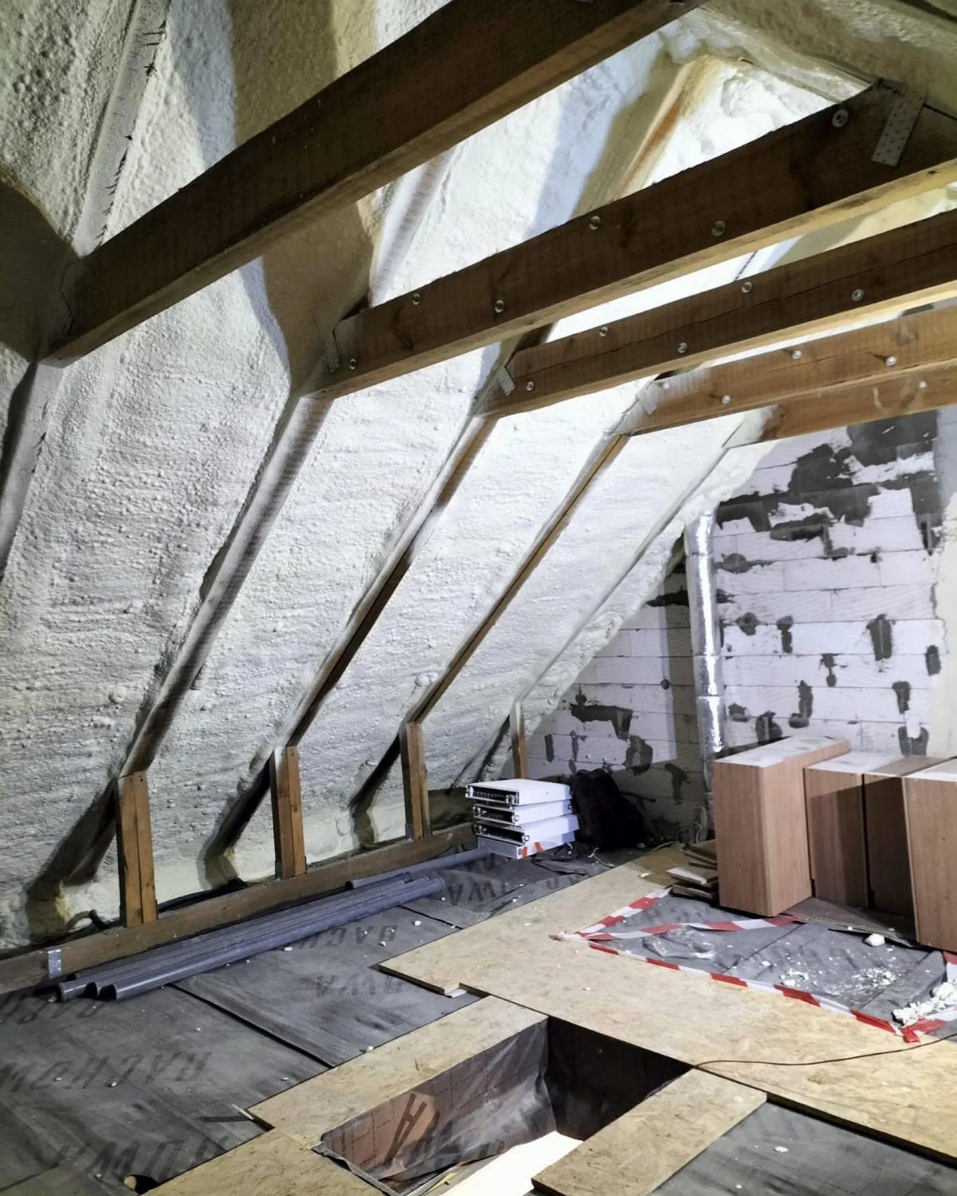 Dom Szkieletowy: 4 Błędy w Izolacji, Które Mogą Zniszczyć Konstrukcję